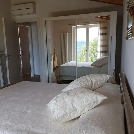 Apartment N. 4 Sole E Luna Marciaga